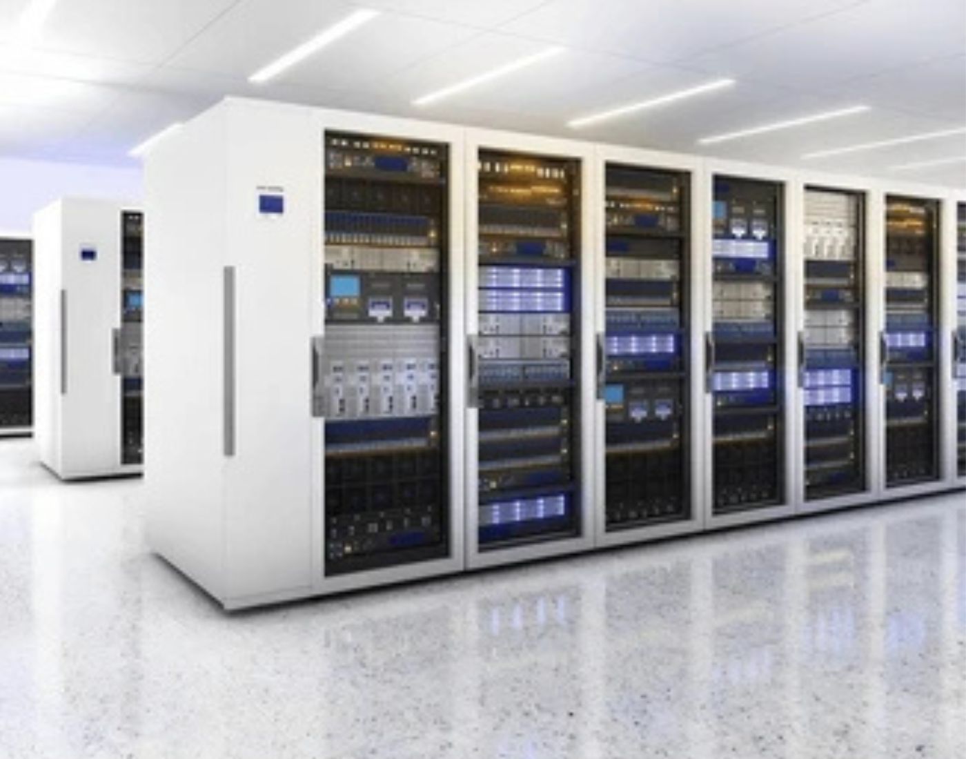 Salle de serveurs et infrastructure réseau